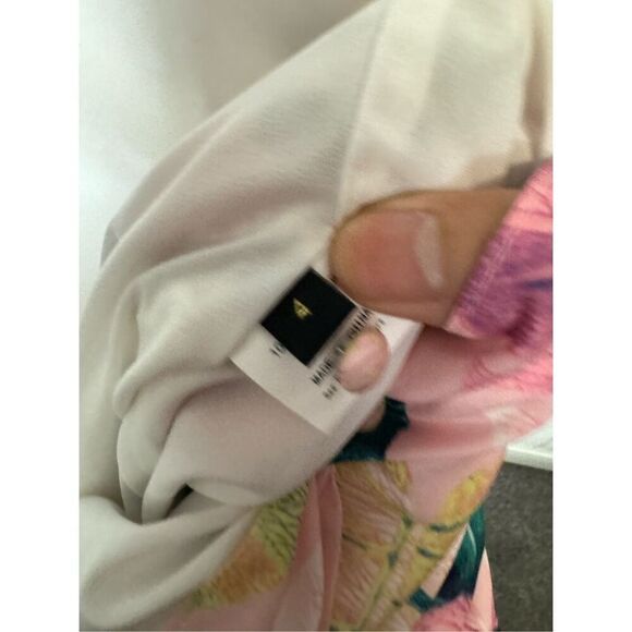 Dress  - Picture 3 of 10